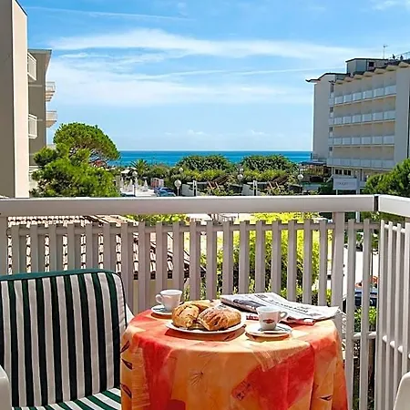 Vela Hotel 3*