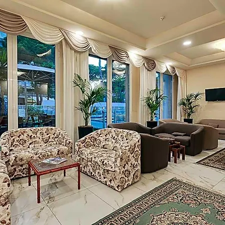 Vela Hotel 3*